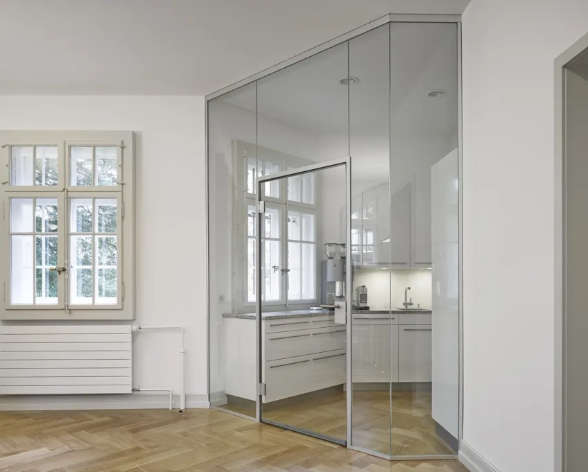 VILLA ELFENSTRASSE INTERIOR 211