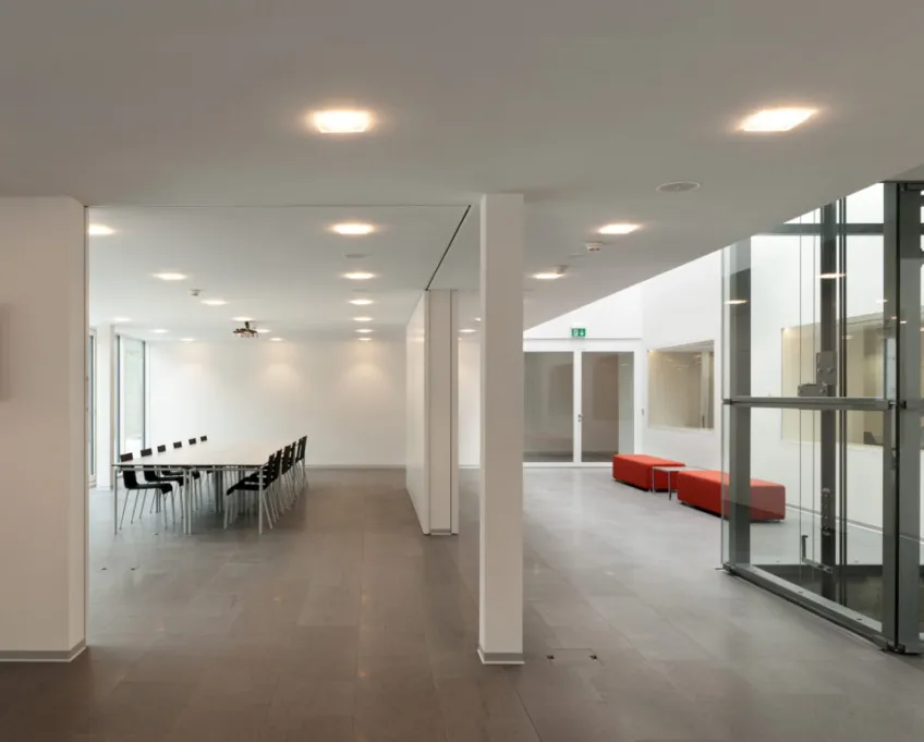 LPW 05 1209 AF007 1030x771