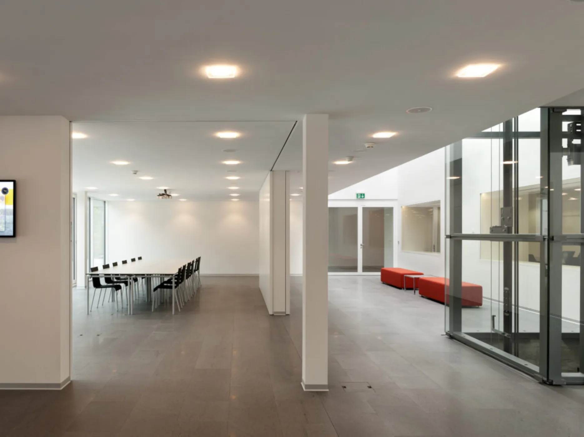 LPW 05 1209 AF007 1030x771