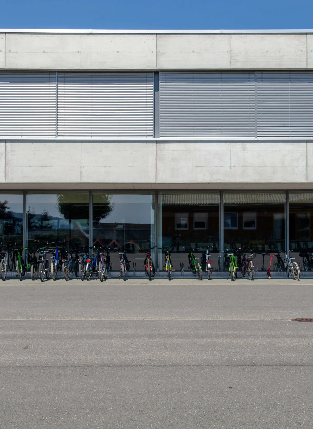 413 Mehrzweckhalle Ins Bild 7