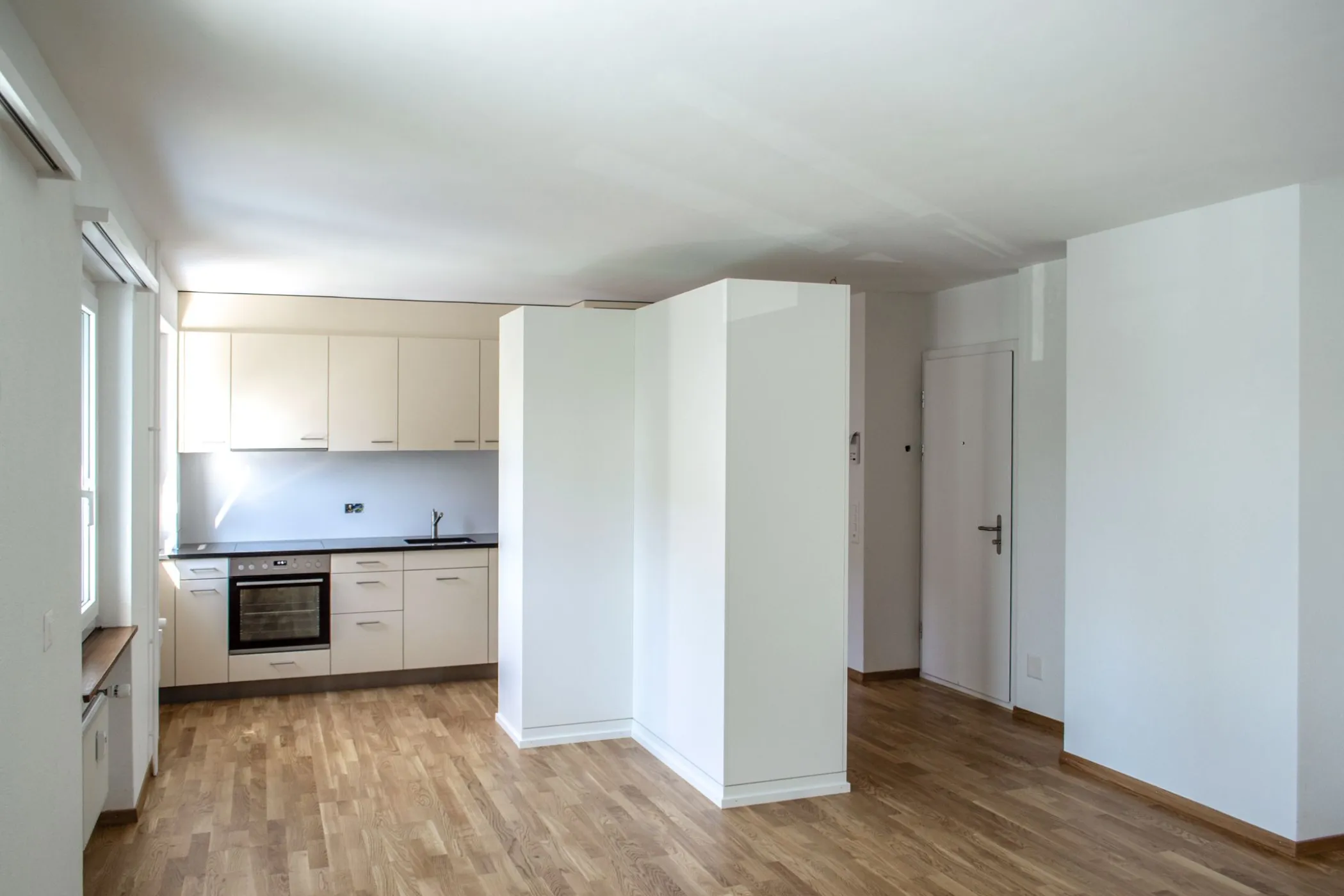 Baumann Schmid Architekten Sanierung Badhausstrasse Ittigen Küche Eingang